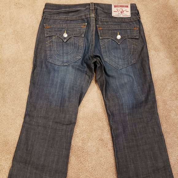 Jeans - Picture 1 of 2